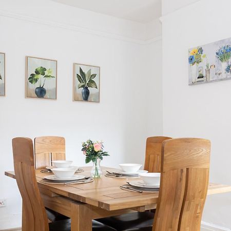 Bright & Modern 3 Bedroom Old Trafford Home Manchester Exteriér fotografie
