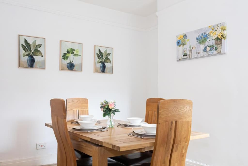 Bright & Modern 3 Bedroom Old Trafford Home Manchester Exteriér fotografie
