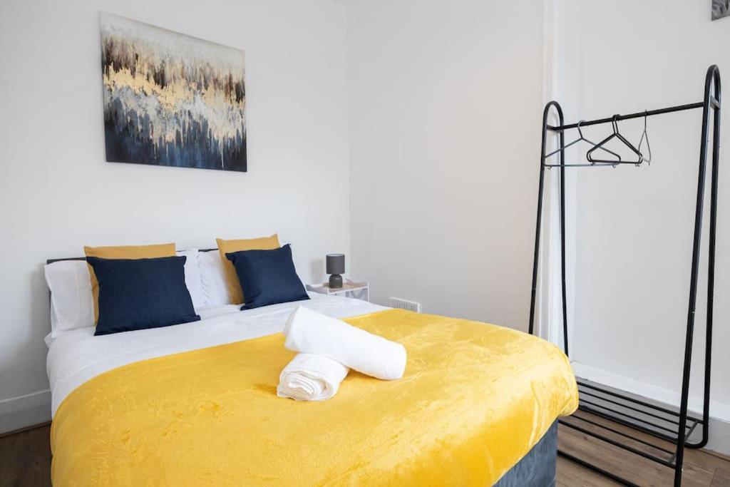 Bright & Modern 3 Bedroom Old Trafford Home Manchester Exteriér fotografie